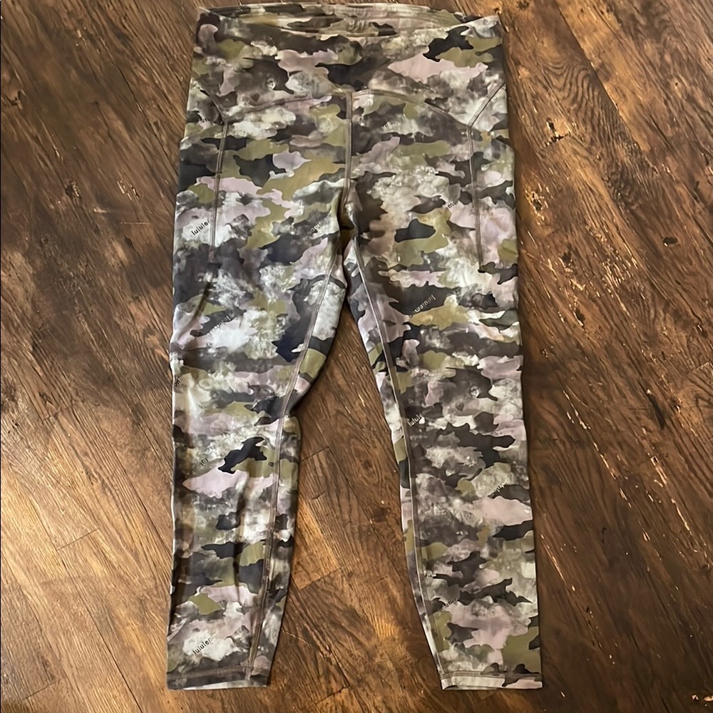 Lululemon Leggings Camo